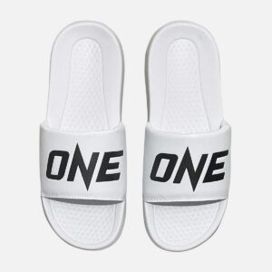 รองเท้าแตะ Slides (สีขาว)