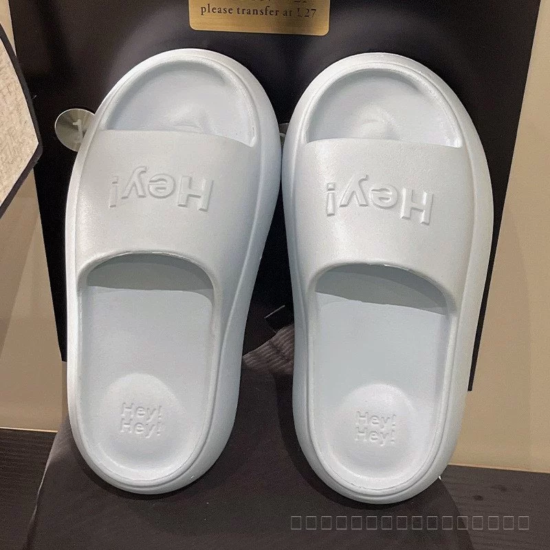 ใหม่สุภาพสตรี Flip-Flops แฟชั่นตัวอักษรภาษาอังกฤษสวมใส่ด้านนอกหนา Soled รองเท้าแตะเพิ่มความสูงรองเท้าแตะ